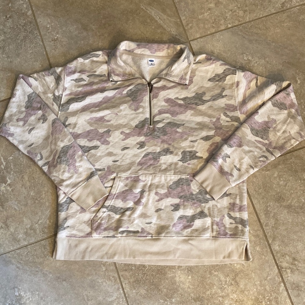 Old Navy Sweatshirt